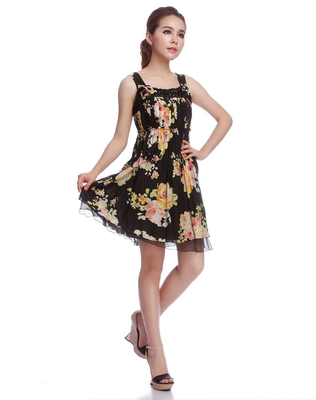 <em>anna lice女装专场</em>黑色闪片印花背心连衣裙-唯