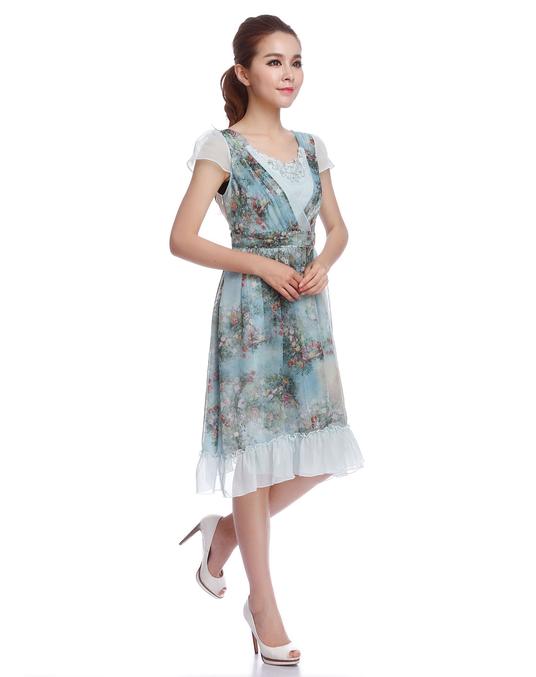 <em>anna lice女装专场</em>薄荷绿色印花盖肩袖连衣裙-