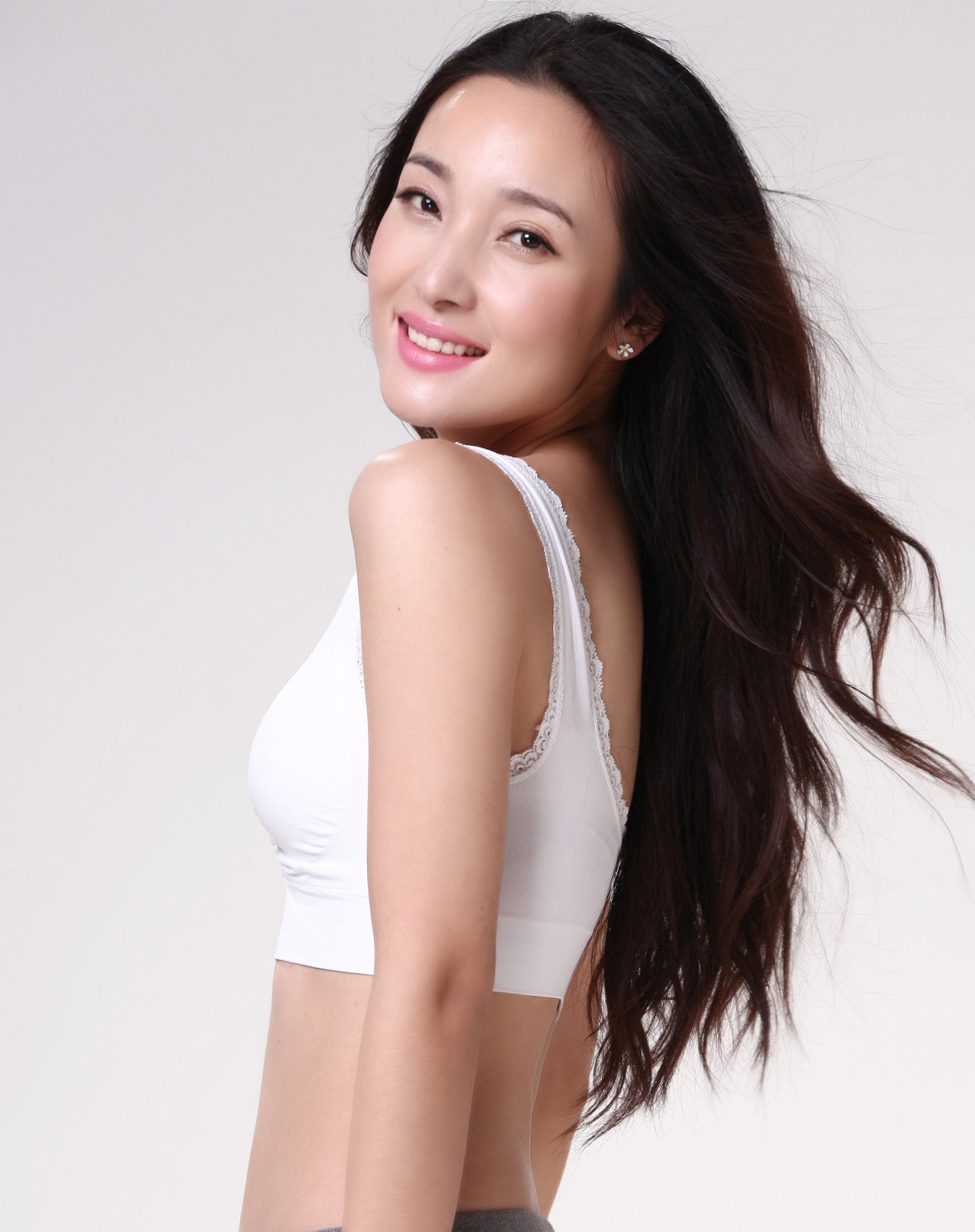 女士白色无钢圈睡眠蕾丝花边<em>运动文胸</em>-<em>唯品会</em>