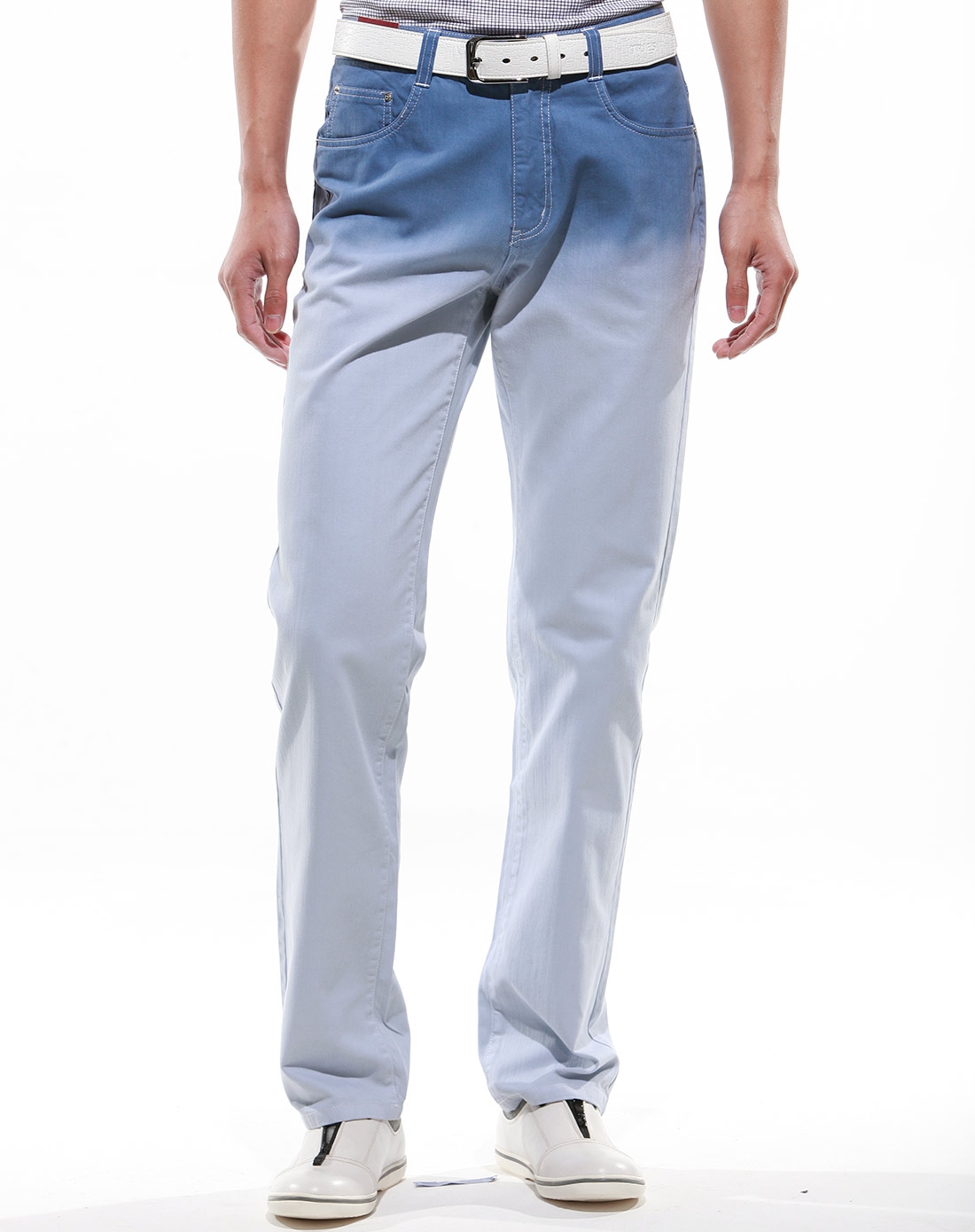 子TRIES男装专场才子男装浅宝蓝渐变牛仔裤-