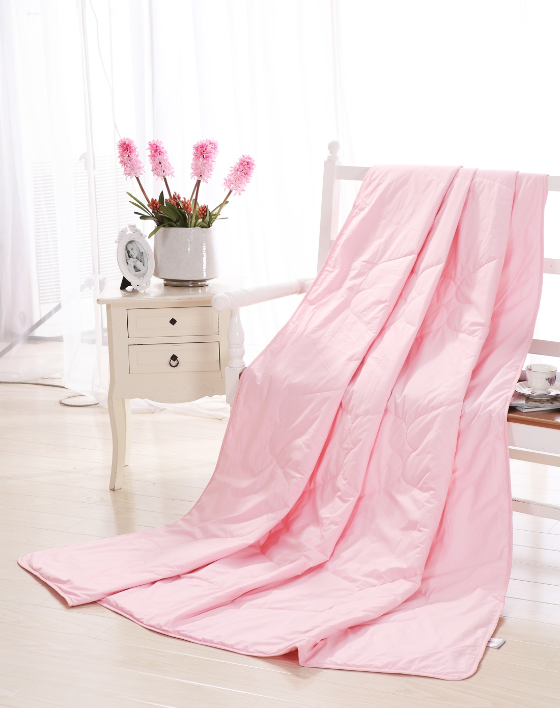 家纺移动端专场百丽丝200*230cm七孔薄被-红