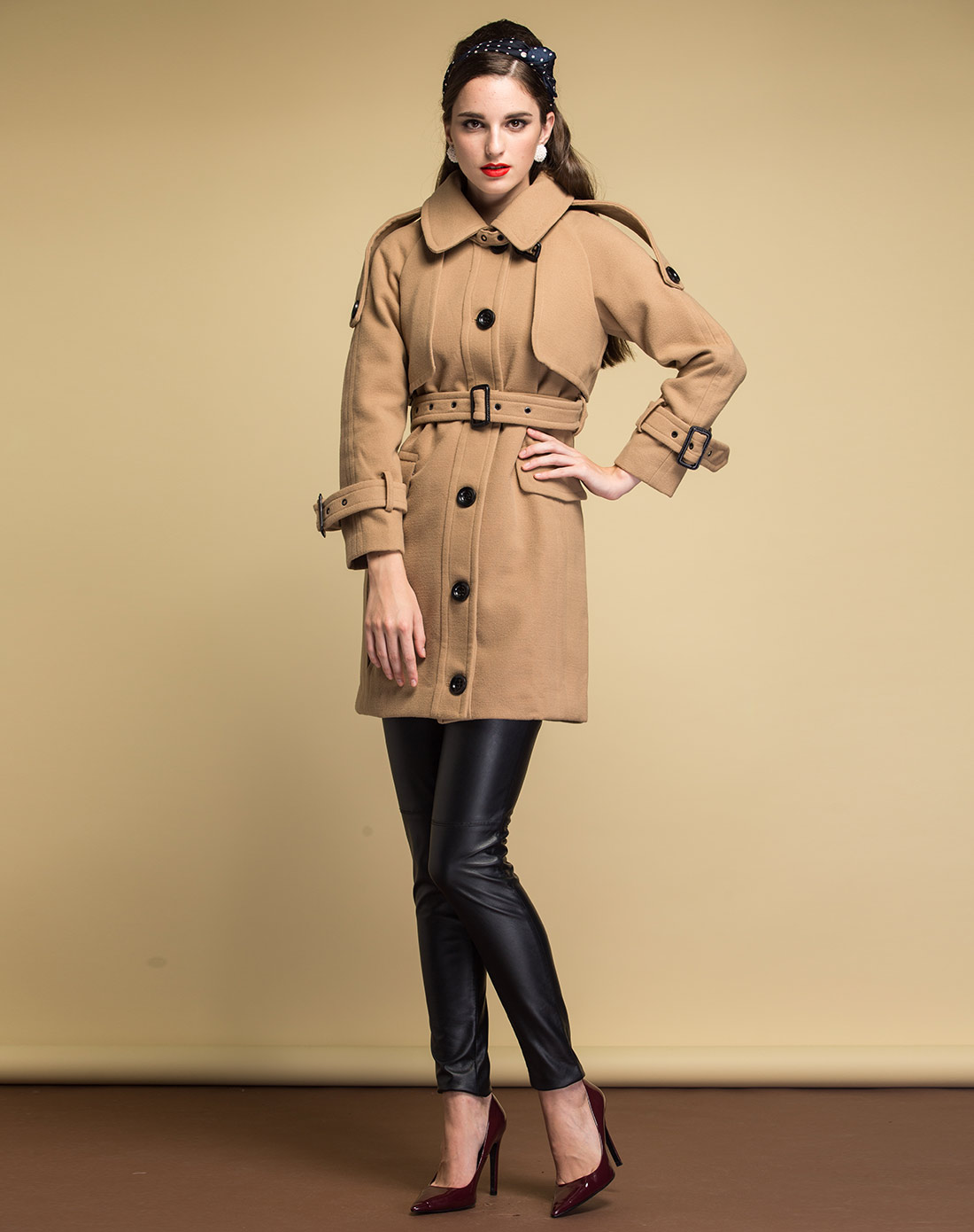 深卡其布色军旅风收腰毛呢风衣-详情