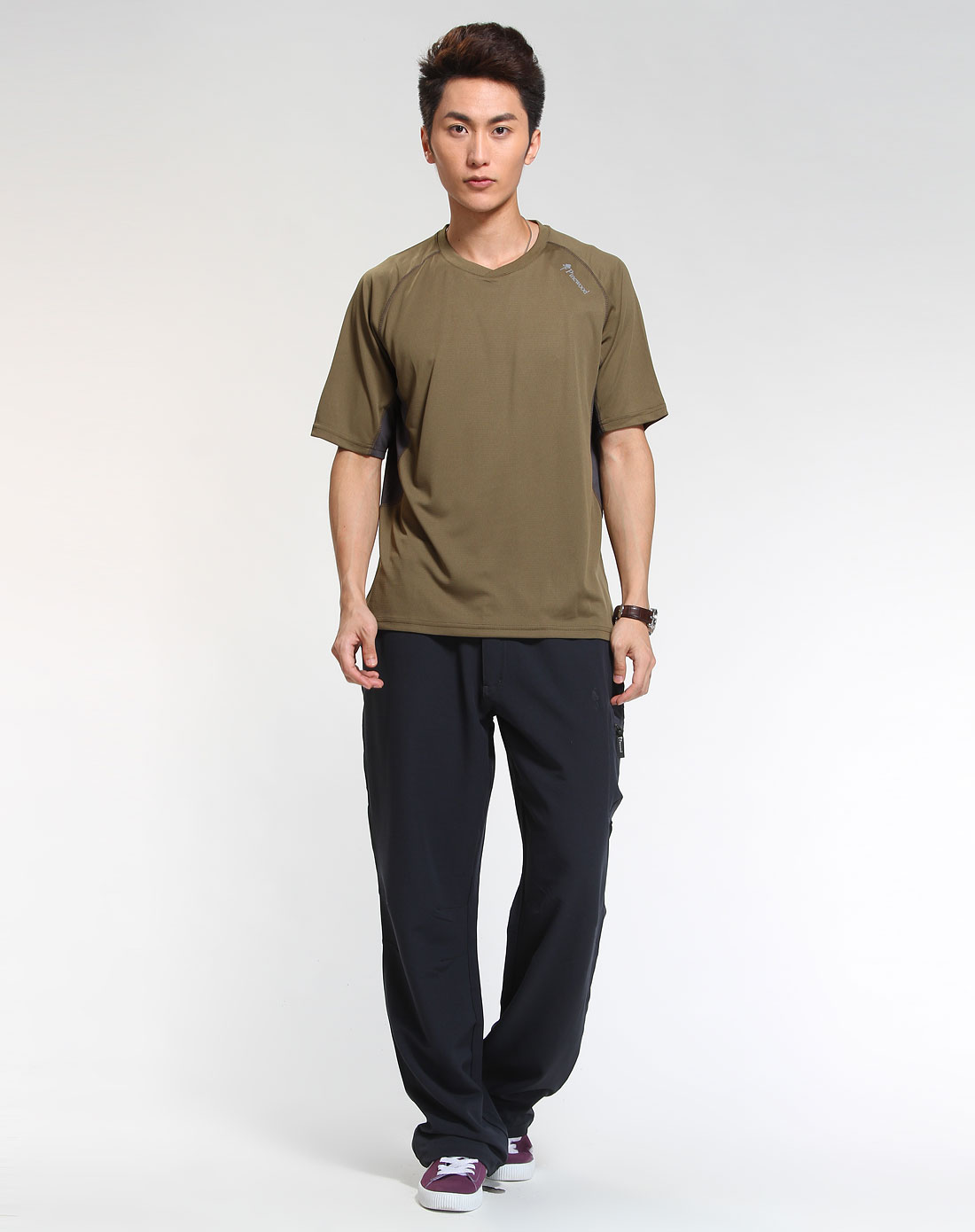 男款深橄榄色吸湿排汗t恤-唯品会手机版